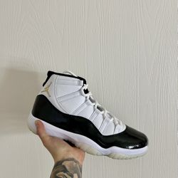 Jordan 11 Gratitude (Size 11)