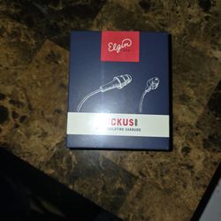 RUCKUS noise- Isolating Earbuds 