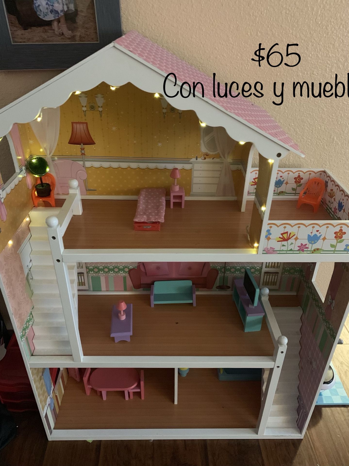 Large childrens wooden dollhouse