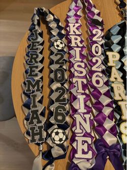 Graduation leis 🖤🖤