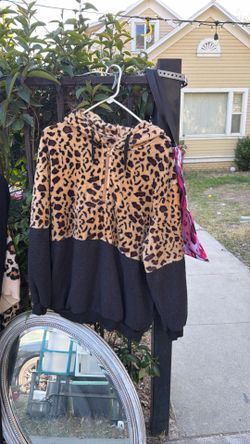 Women’s clothes
