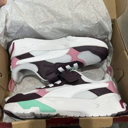 Kids Puma Shoes