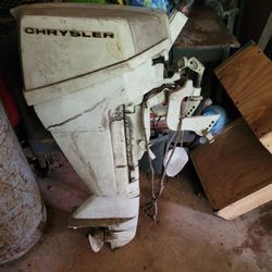 Chrysler Outboard Boat Motor 7 Hp