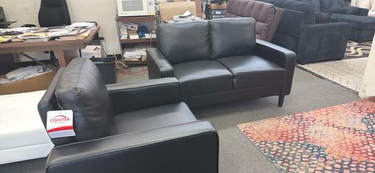 New Black Leather Love Seat / Chair.  Free Delivery!