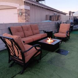 Mallin Patio Furniture Good Condition 