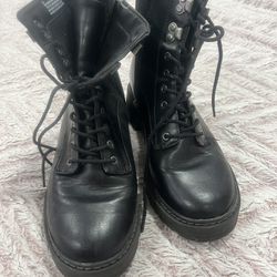 Womens Lace Up Boots 