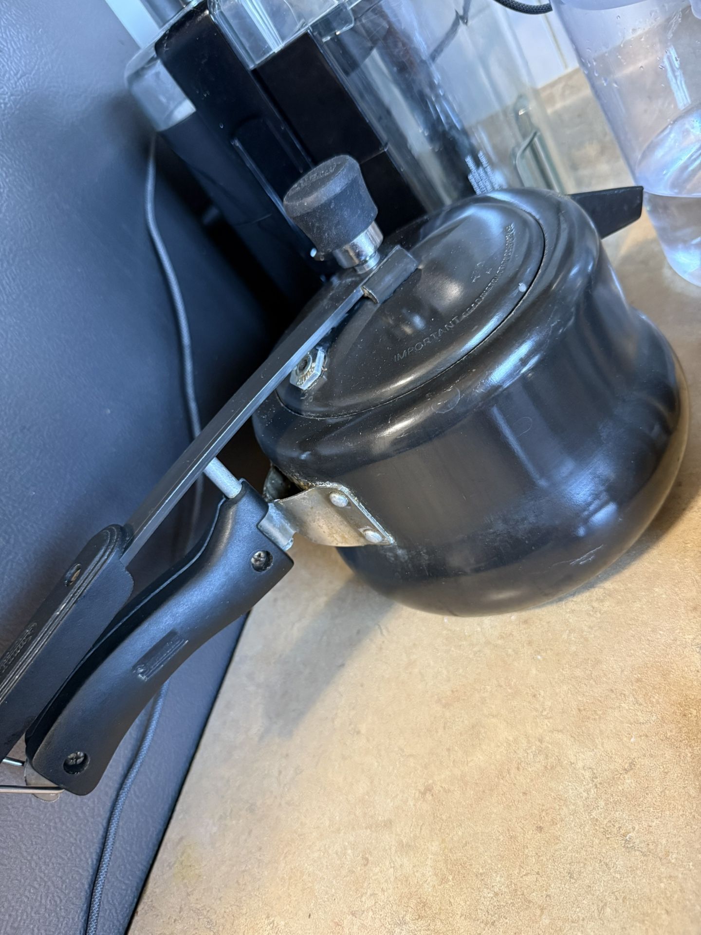 Black Pressure Cooker