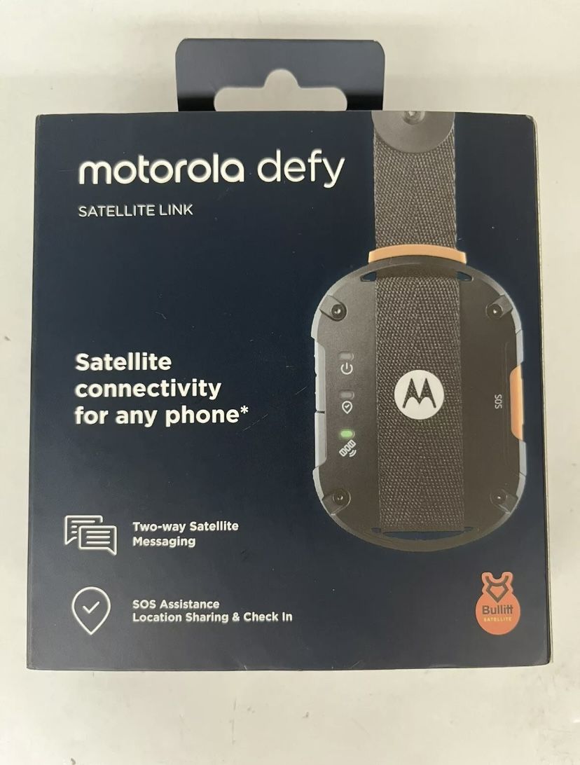 Motorola Defy Satellite Link 2-Way Messaging Communicator with SOS Assist BM3A01