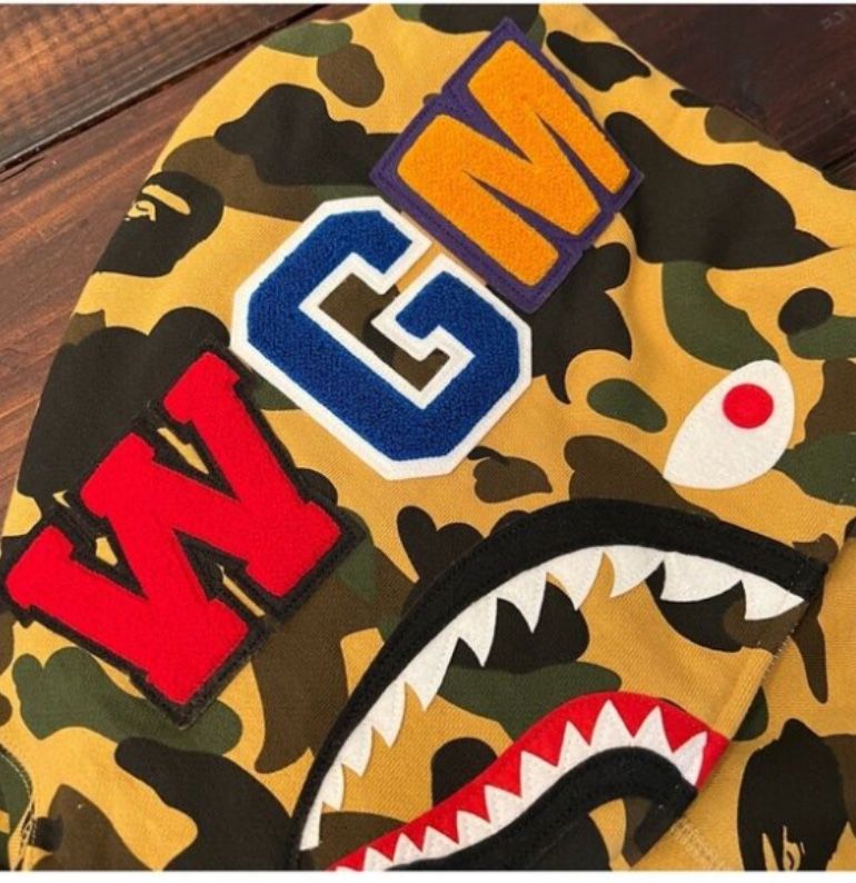 Bape hoodie 4 sale lmk