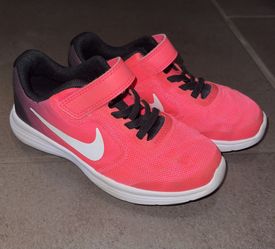 Girls Nike Shoes