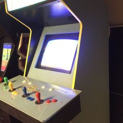 Simpsons arcade machine
