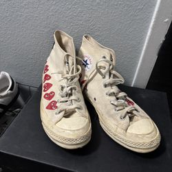 CDG Converse Size 8 Men