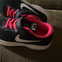 Tenis Nike  New  Size 3