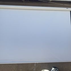 Movie/office projector screen