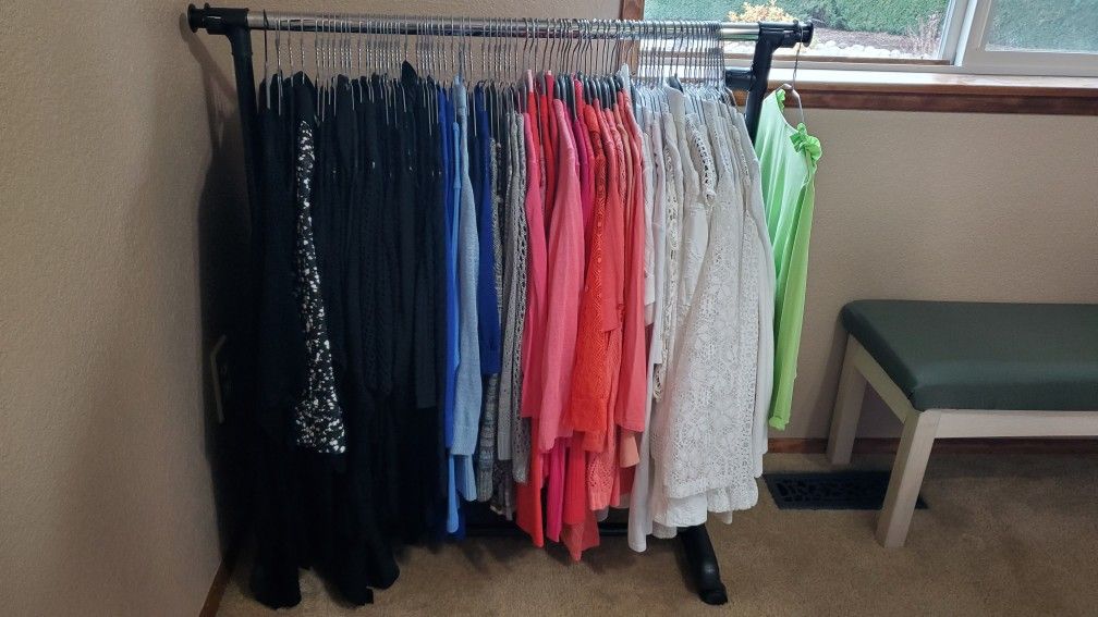 Women's Clothing & A Few Men's Clothing (DEC. 6th & 7th)