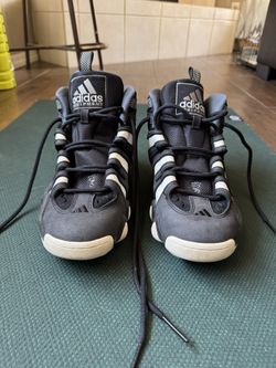 ADIDAS CRAZY 8s