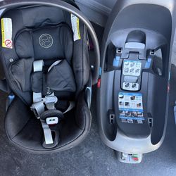 Car seat cyber”
