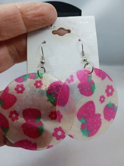 Strawberries Round Earrings