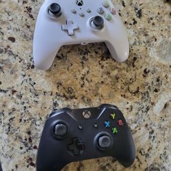 Xbox One Remotes