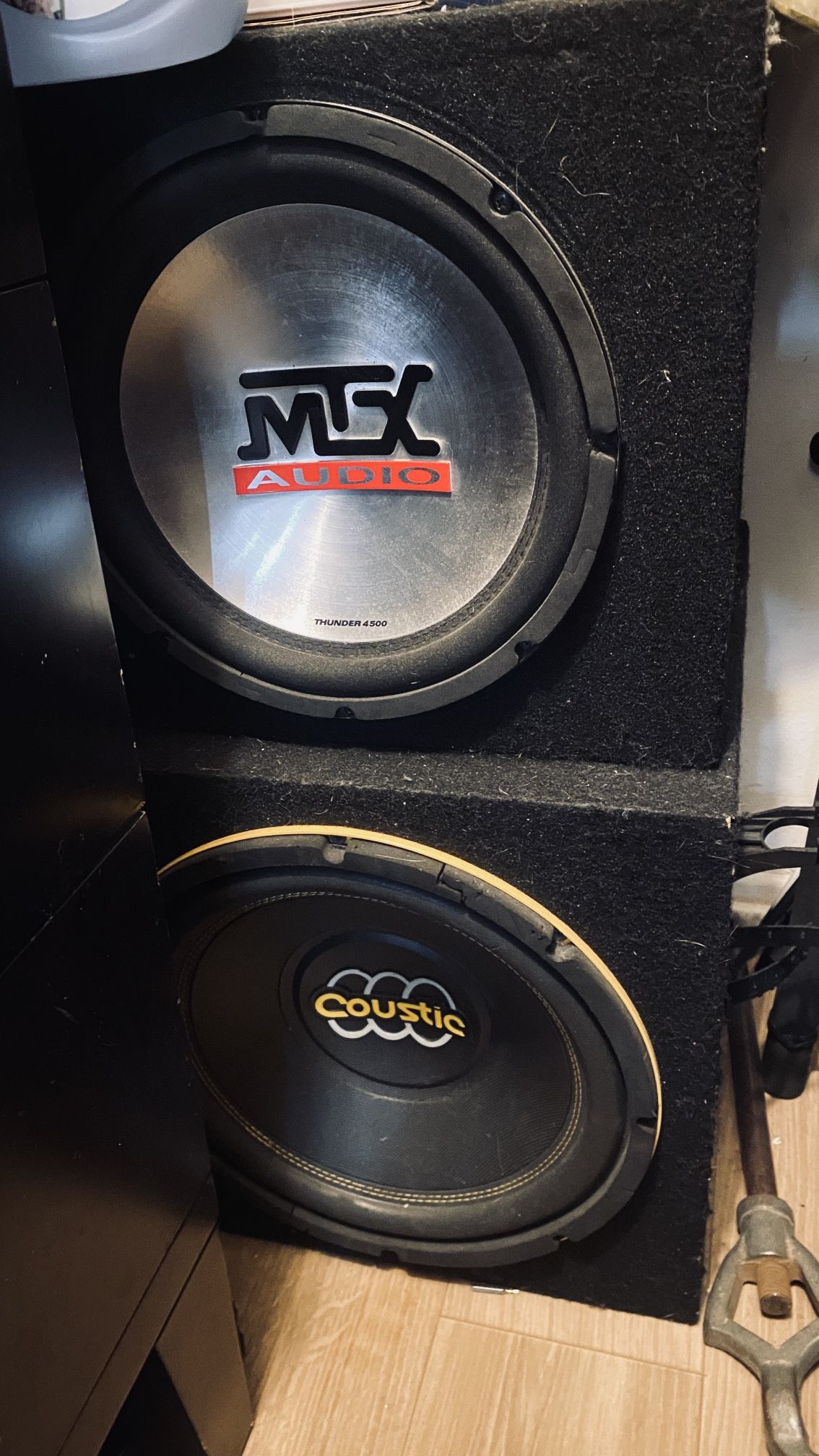 10 “ Subwoofers. MTX / Custic