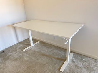 IKEA SKARSTA standing desk