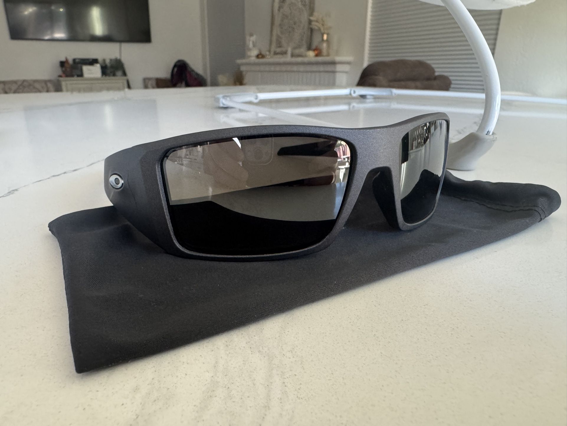 Oakley Heliostat Sunglasses