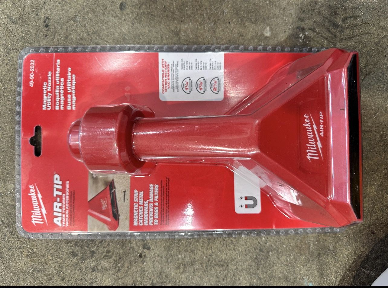 AIR-TIP 1-1/4 in. - 2-1/2 in. Magnetic Utility Nozzle Wet/Dry Shop Vacuum Attachment (1-Piece) 