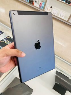 iPad 9th gen 64gb WiFi and lte