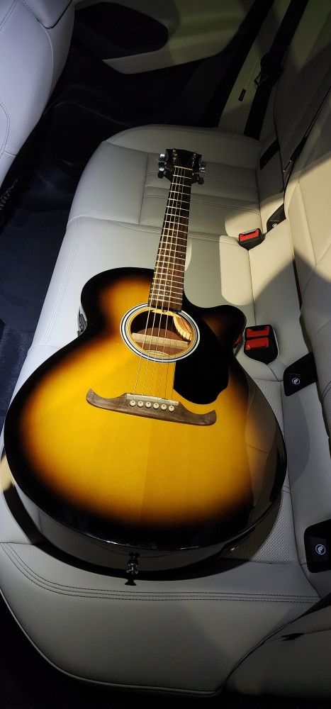 Acoustic Guitar Fender 