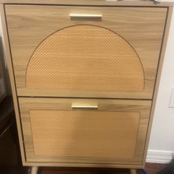 VEVOR Shoe Cabinet with 2 Flip Drawers, Shoe Storage Cabinet for Entryway, Free Standing Shoe Storage Organizer with Rattan Doors for Heels, Boots, Sl