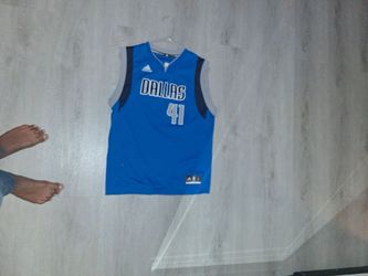 Basketball jersey