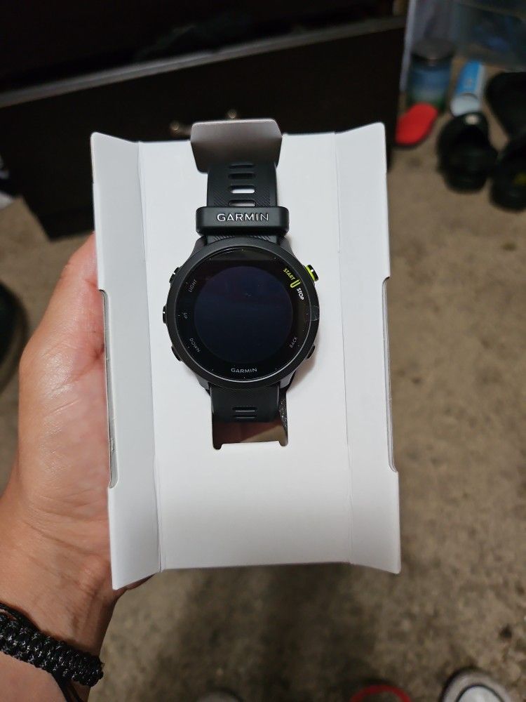 GPS Running Watch FORERUNNER 55