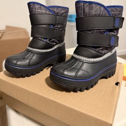 Kids Snow Boots  9/10