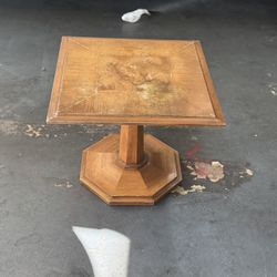 1920’s Hollywood Regency Columnar Pedestal Cocktail Table 16x19x19