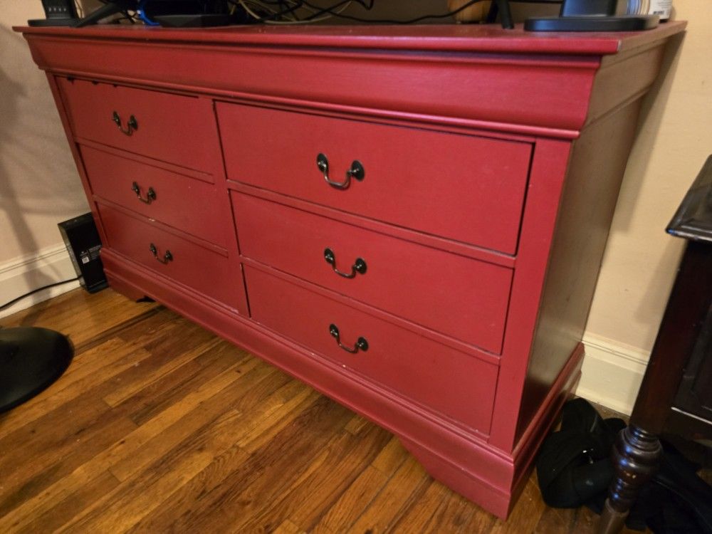Moving - 6 Drawer Red Dresser