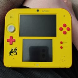 Nintendo 2DS + pokemon Sun