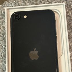 iPhone SE 128GB 2nd Generation 2024 Edition UNLOCKED 