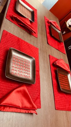 Square Dinnerware Set with Red Placemats and Napkins
