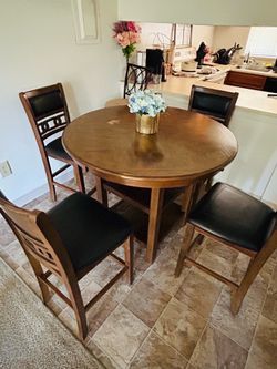 Pub-Height Dining Table with 4 Chairs