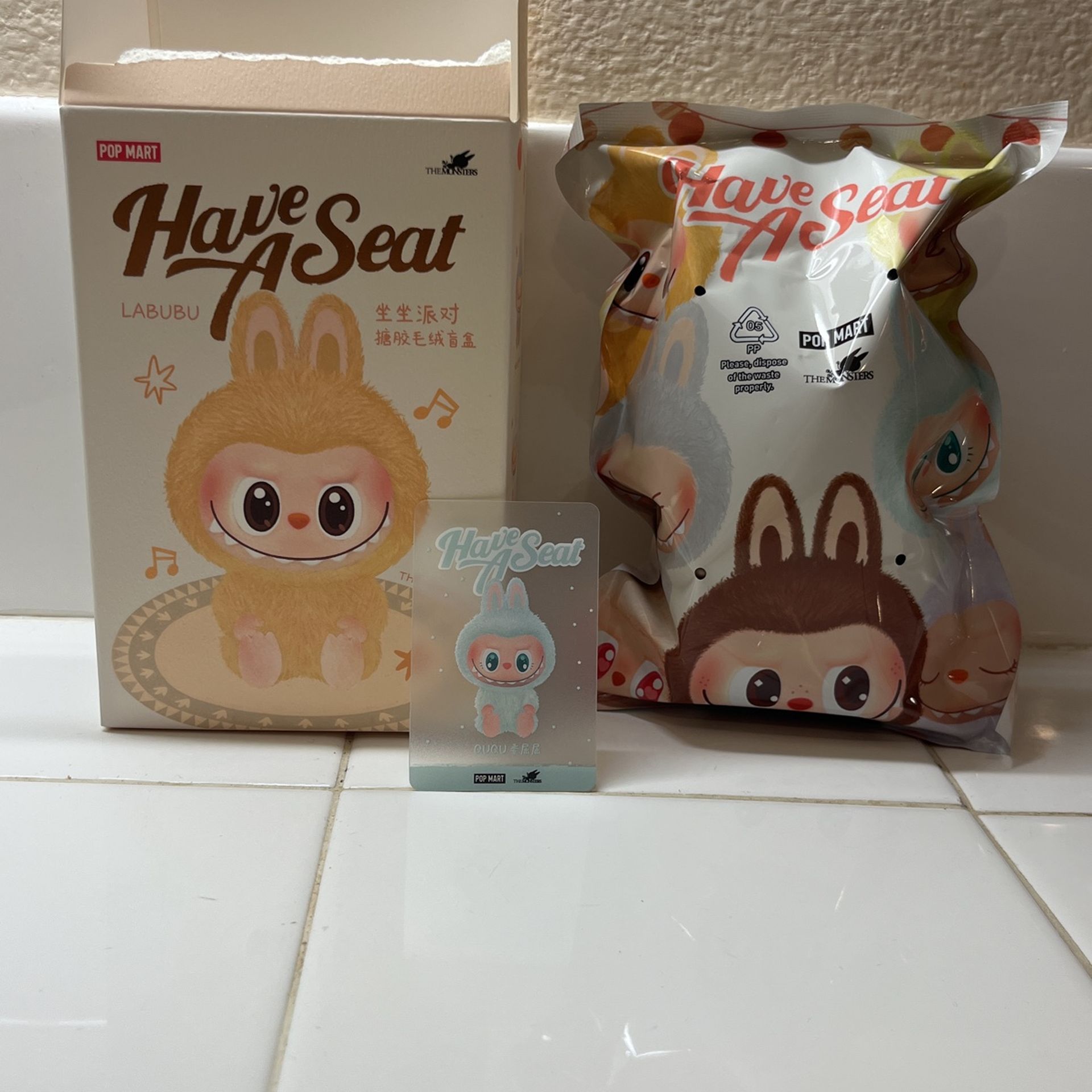 Authentic Labubu have a seat Ququ