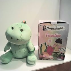 Moriah Elizabeth Foodies plush - Pickle