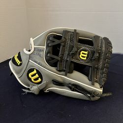 Wilson Left Handed Leather Glove Size 11