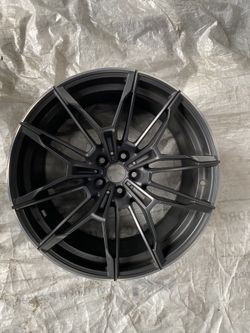 (1 Used BMW Rim)