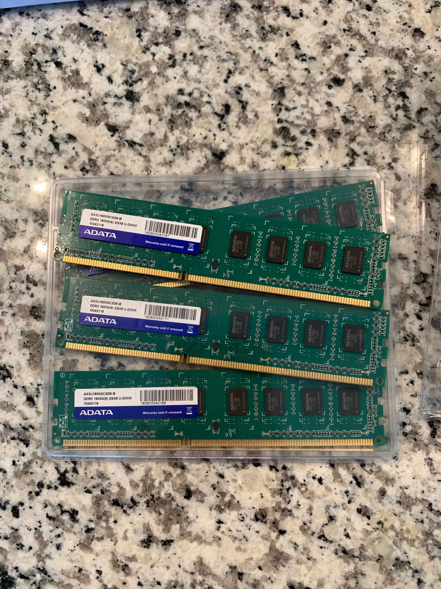2gb RAM Memory sticks