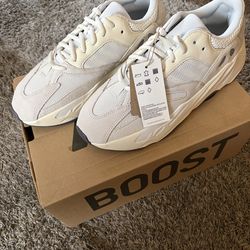 Both have boxes and 9.5 great condition