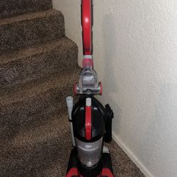 Dirt Devil Vacuum