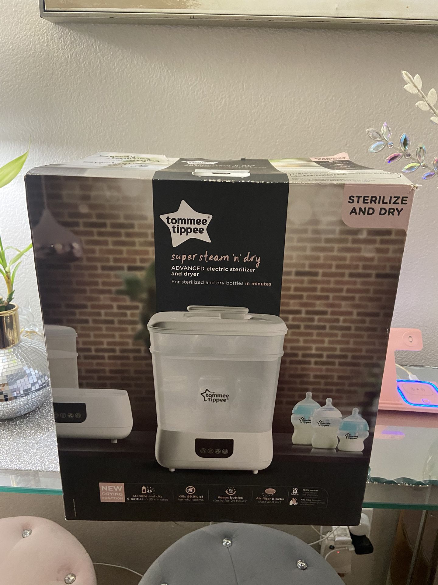 New Tommee Tippee Electric Sterilizer And Dry.