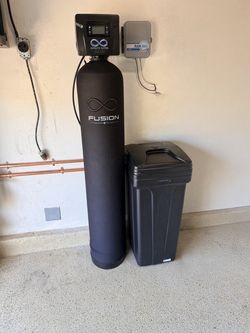 Custom Brand New Salt Softener with Filtration & Alkaline RO Drinking System