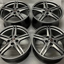 4 New C8 (2026) Wheels w/center Caps