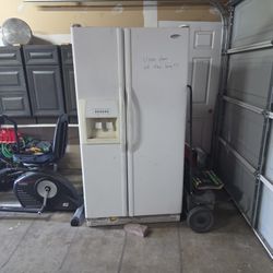 Refrigerator  Whirlpool 